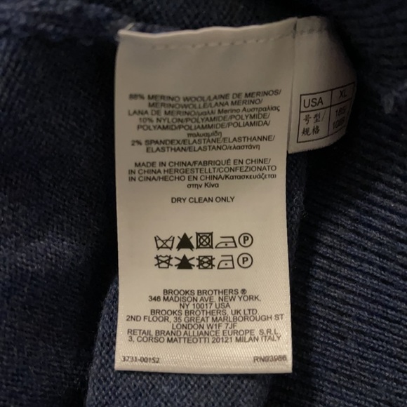 Brooks Brothers “346” Merino Wool V-Neck Sweater - Picture 4 of 4